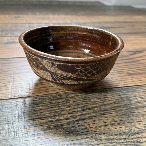 Other - Vintage Sgraffito Studio Pottery Bowl 6.5" Fish Motif Signed Brown Glaze